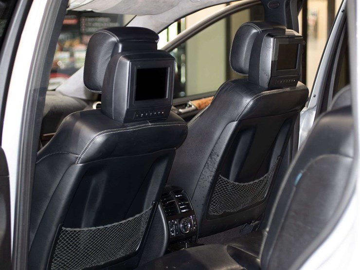 2008-mercedes-benz-gl-550-amg-suv-image-23