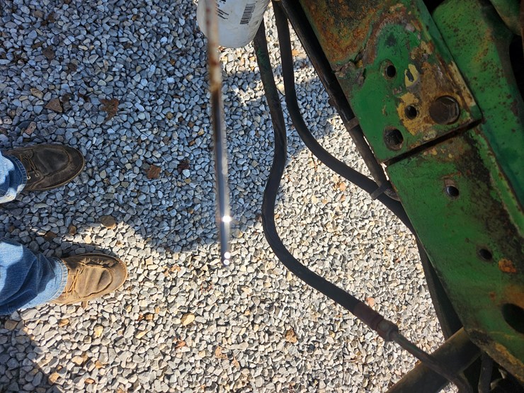 john-deere-3040-image-25