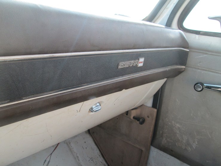 1983-gmc-3500-image-26
