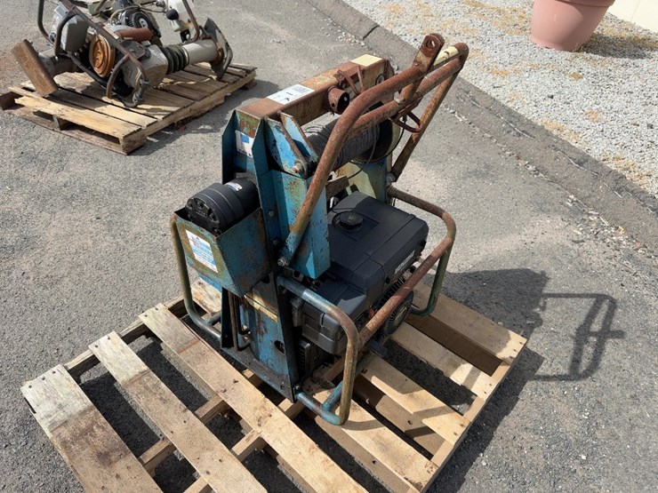 hyd-powered-winch-image-2