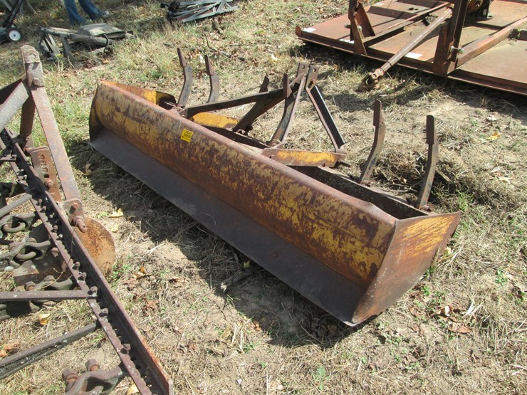 #29343-•-7’-box-blade-w/ripper-image-1