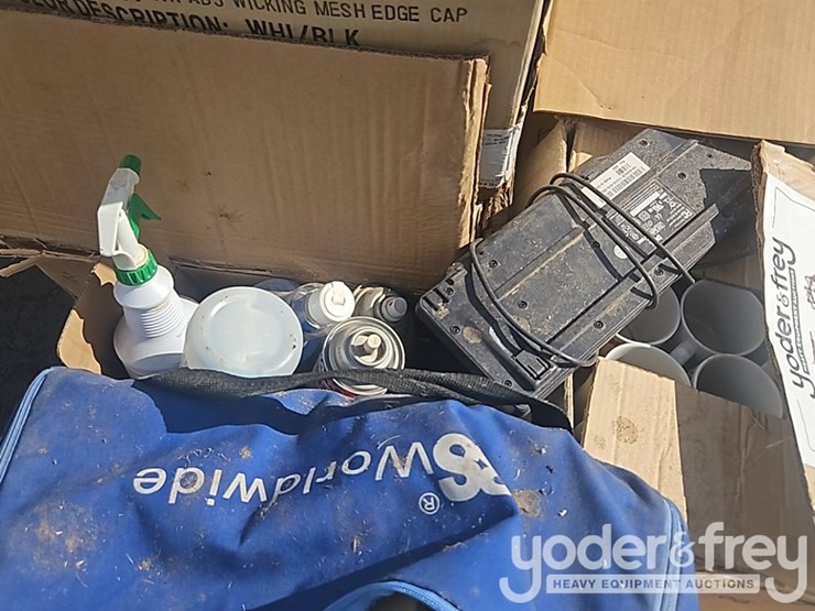 pallet-of-coffee-cups-and-misc.-image-5