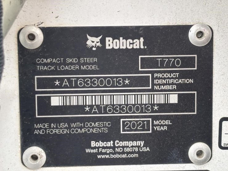 2021-bobcat-t770-image-46