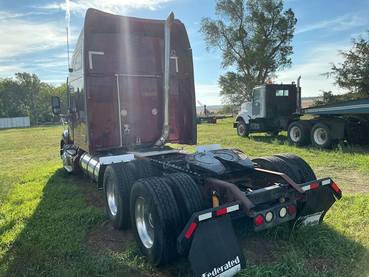 2007-kenworth-t2000-image-5