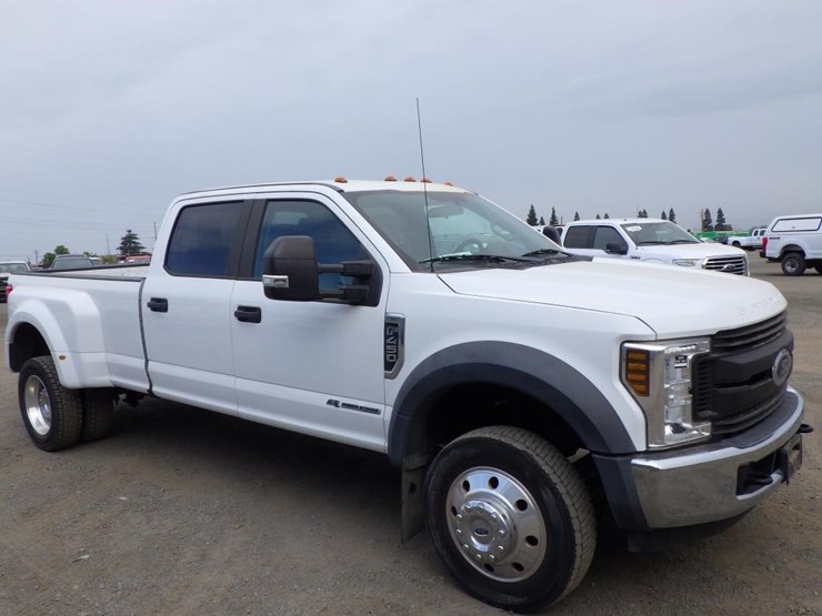 2019-ford-f450-image-2