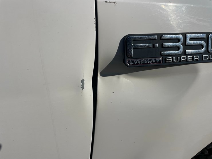 2002-ford-f350-image-18
