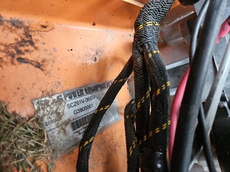 scag-cheetah-zero-turn-mower-image-13
