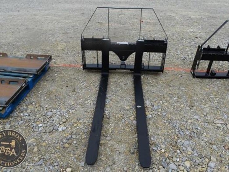 pallet-landhonor-pallet-fork-attachment-40100-image-1
