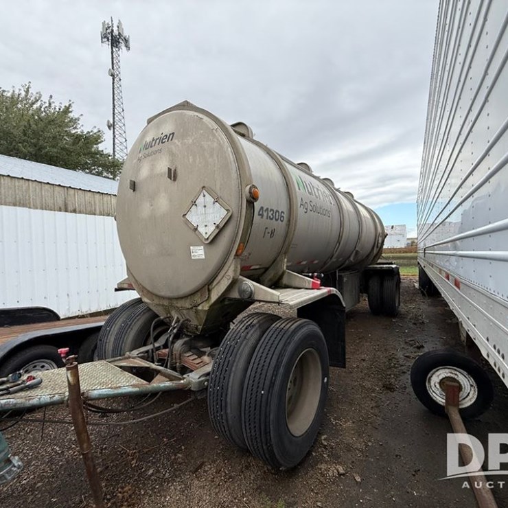 1965 Beall Liquid Transport Trailer (PZ13938, Unit 47190)