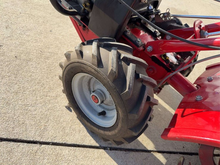 troybilt-walk-behind-rototiller-image-5