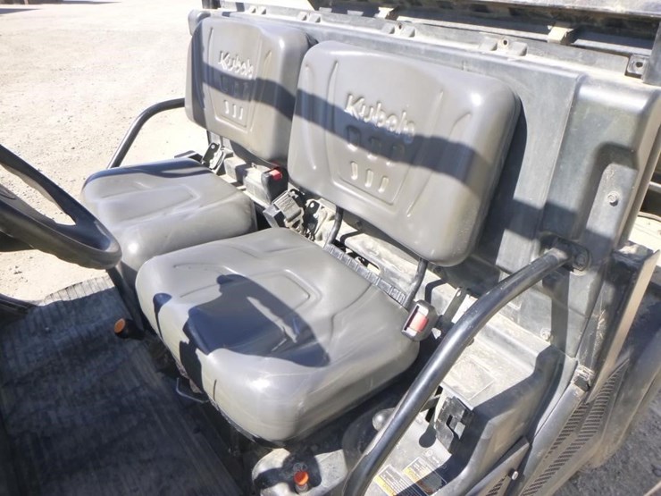 2022-kubota-rtv-x900-image-11