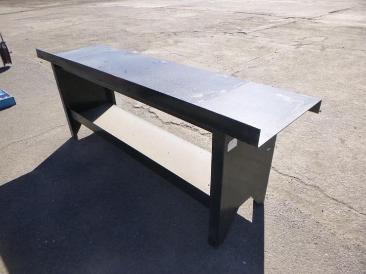 90"-welding-workbench-image-3