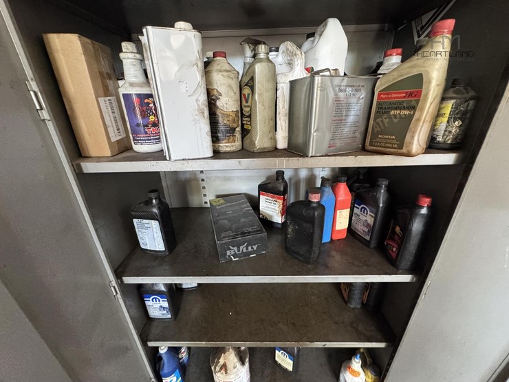 metal-storage-cabinets-&-filing-cabinets-w/content-metal-storage-cabinets-&-filing-cabinets-w/content-image-4