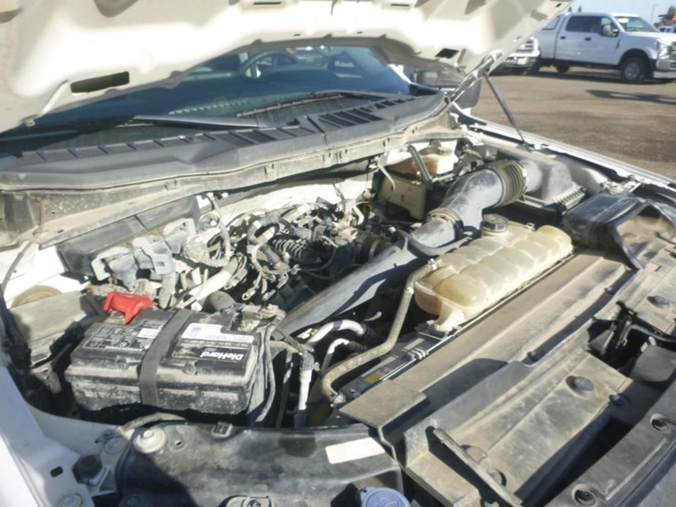 2021-ford-f150-image-10
