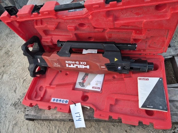 hilti-powder-actuated-nailer-decking-tool-image-3