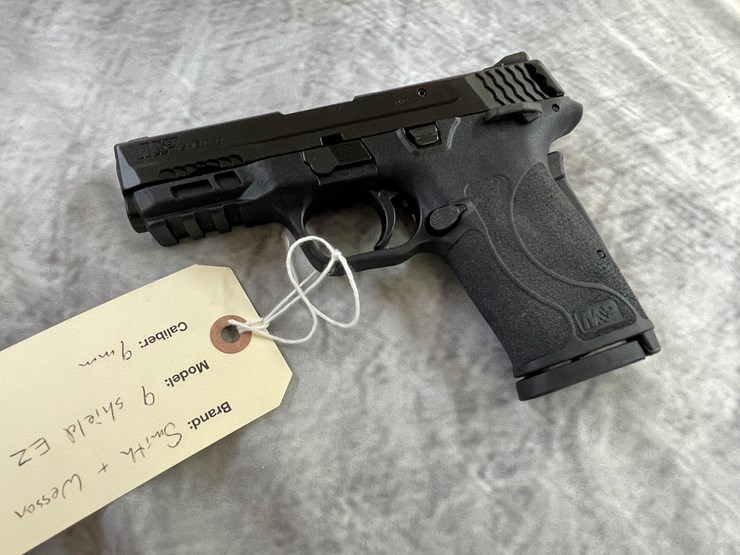 #4020-•-smith-&-wesson-shield-ez,-sn:-dls9804-image-4