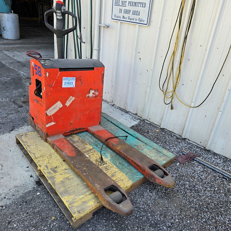 #21023 • Electric Pallet Jack