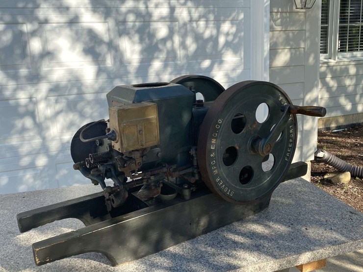 stover-1.5-hp-engine-image-1
