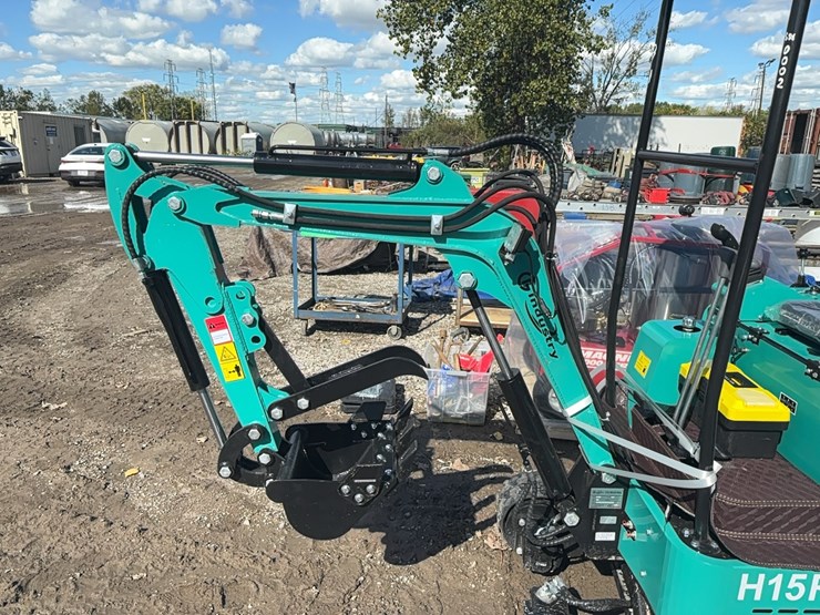 new-cfg-h15r-hydraulic-excavator-sn:6w0002-image-10