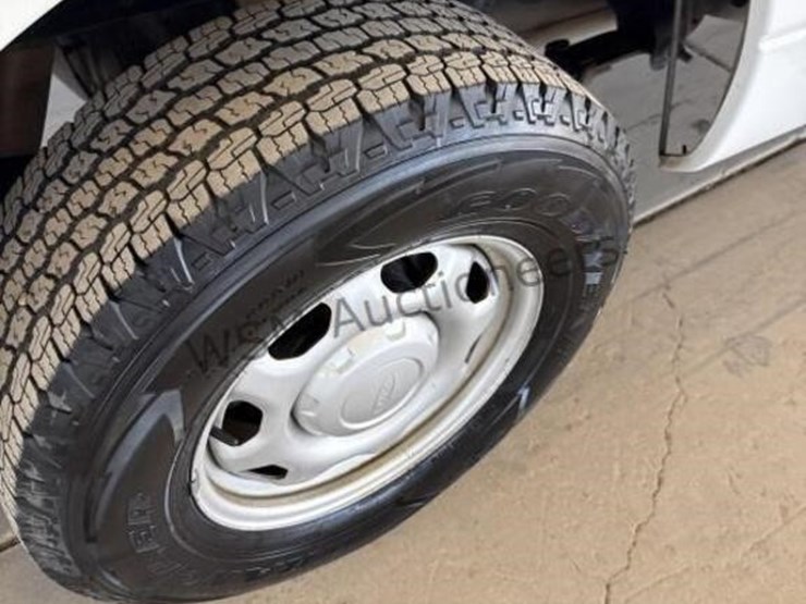 2012-ford-f150-image-9