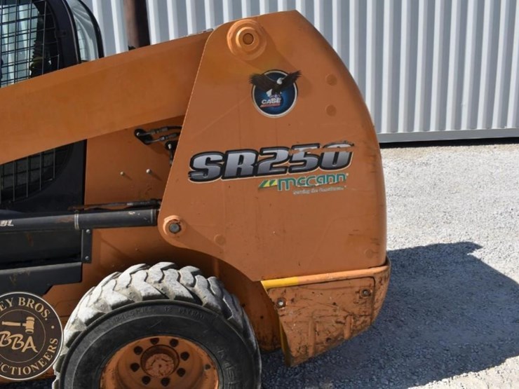 2013-case-sr250-image-23
