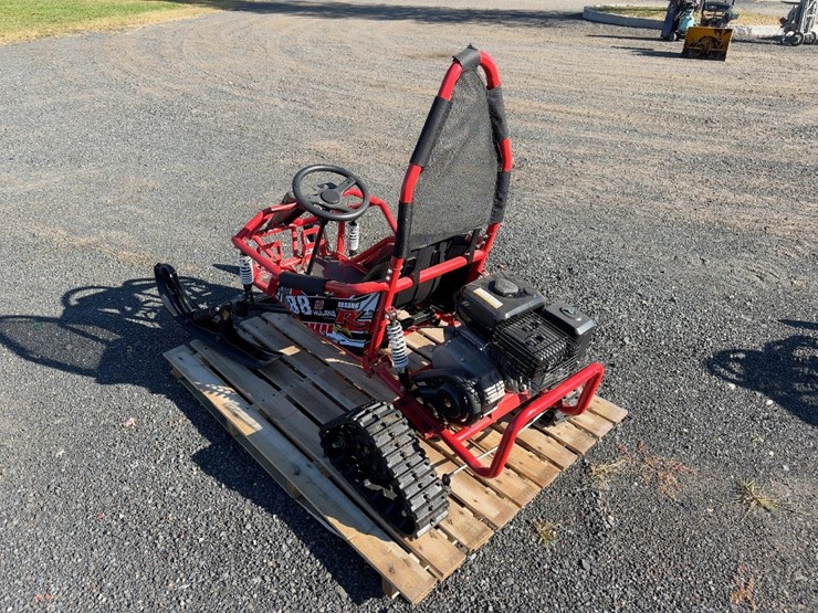hulang-tracked-snowmobile-image-2