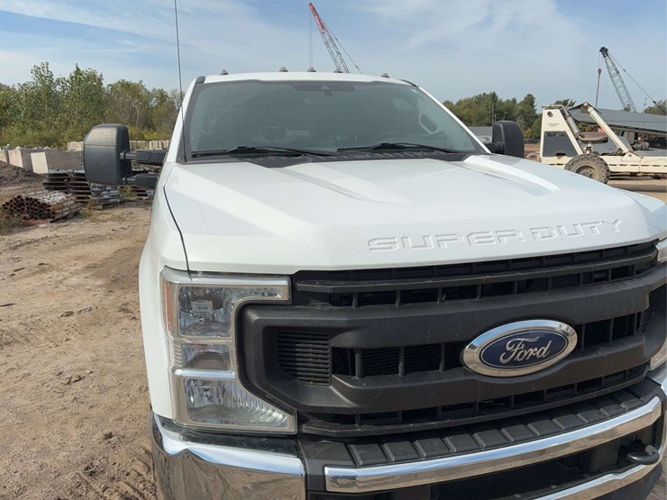 2021-ford-f250-image-4