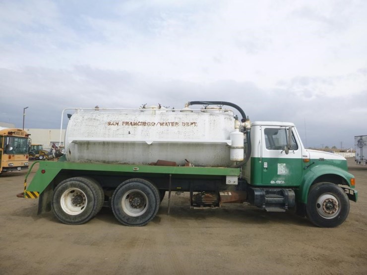 1994-international-4900-image-7