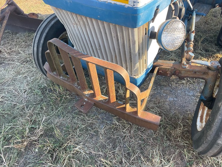 ford-2810-image-18