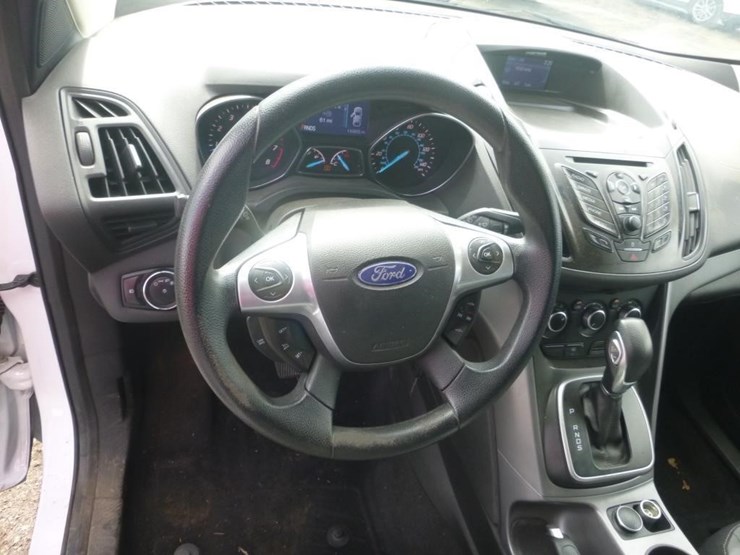 2014-ford-escape-image-9