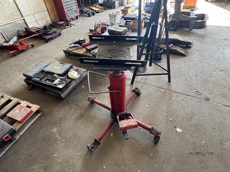 hydraulic-underhoist-transmission-jack-w/foot-peda-hydraulic-underhoist-transmission-jack-w/foot-peda-image-2
