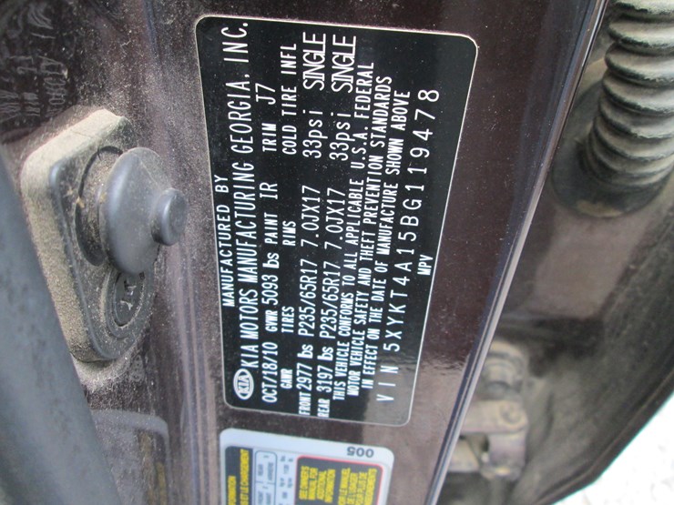 2011-kia-sorento-image-26