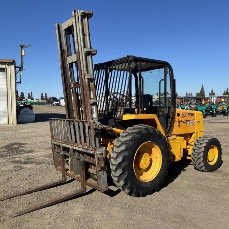 1999 JCB 930