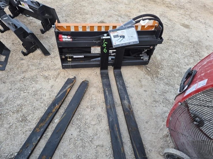wolverine-pfa-11-3300g-hydraulic-pallet-forks-image-1