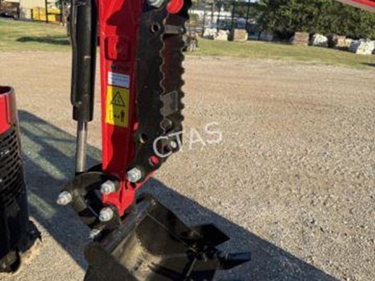 #38-•-mini-excavator---gas---model:-13c-r-image-5