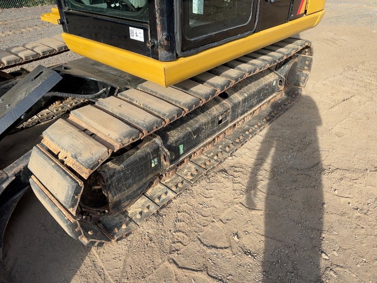 2017-caterpillar-307e2-image-25