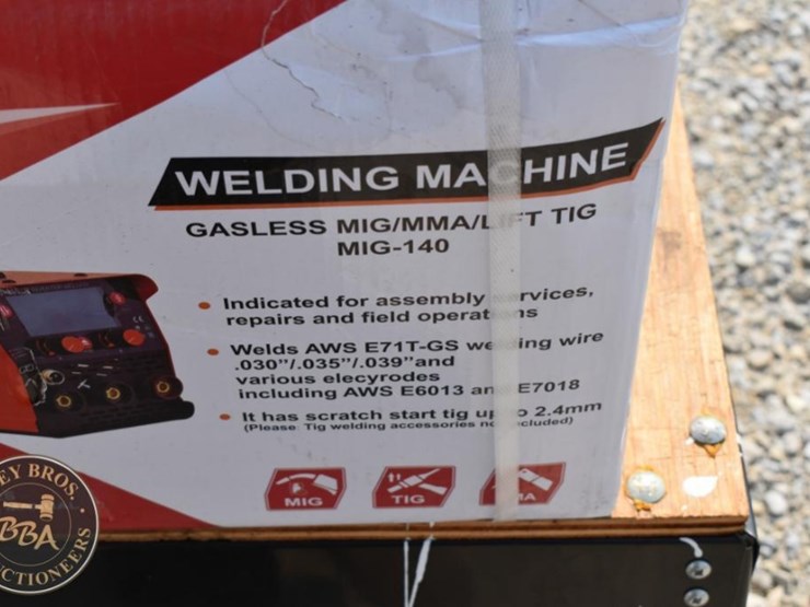 landhero-mig-140-gasless-mig-welder,-mig/mma/lift-tig-process-image-2