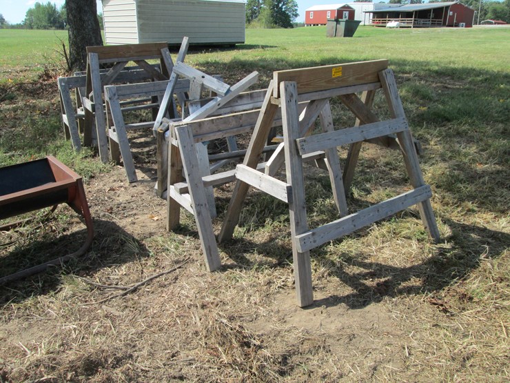 #29228-•-lot-of-(8)-wooden-sawhorses-image-2