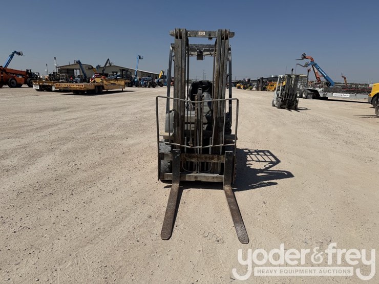 2018-komatsu-fg25t-16-image-8