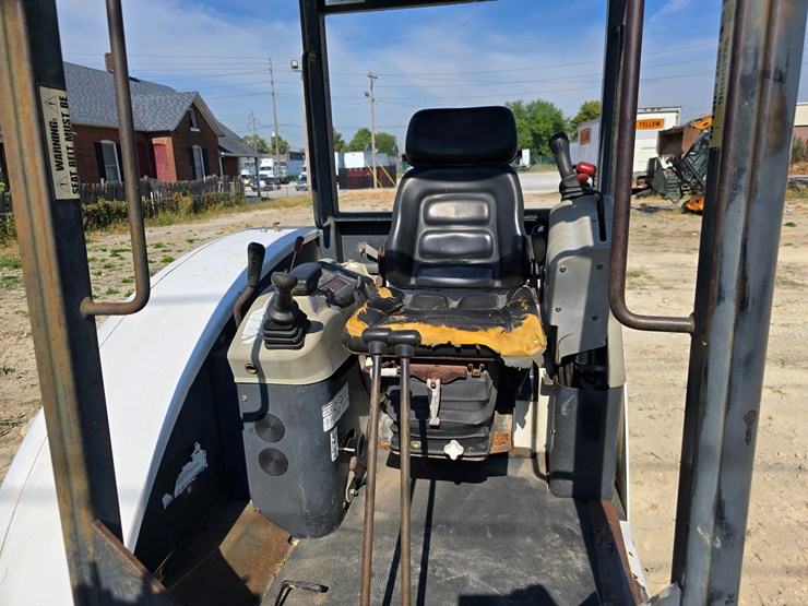 2003-bobcat-328d-image-54