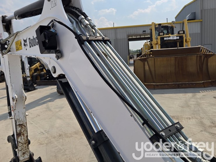 2021-bobcat-e35-image-33