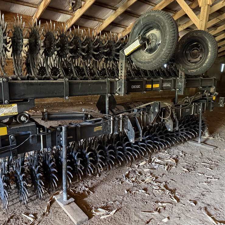 YETTER 3530