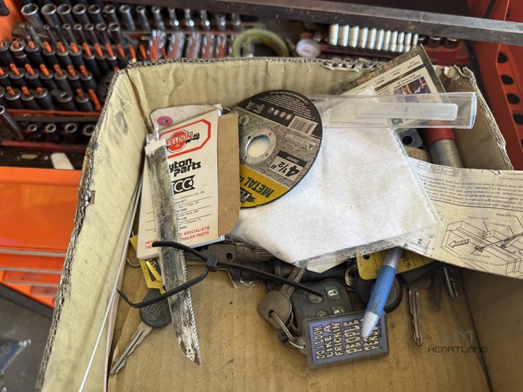 snap-on-orange-rolling-tool-chest-loaded-w/tools-snap-on-orange-rolling-tool-chest-loaded-w/tools-image-2