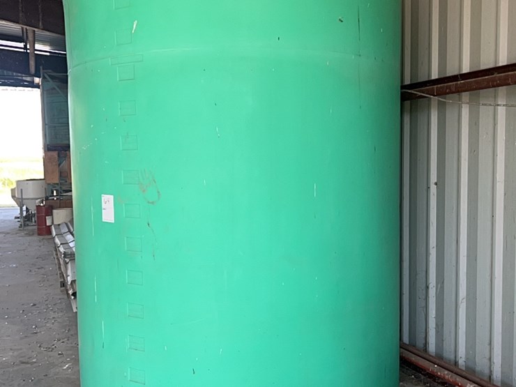 3000-gallon-tank-image-10