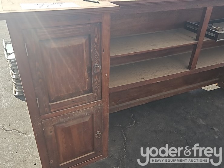 book-shelf-w/end-cabinets-image-2