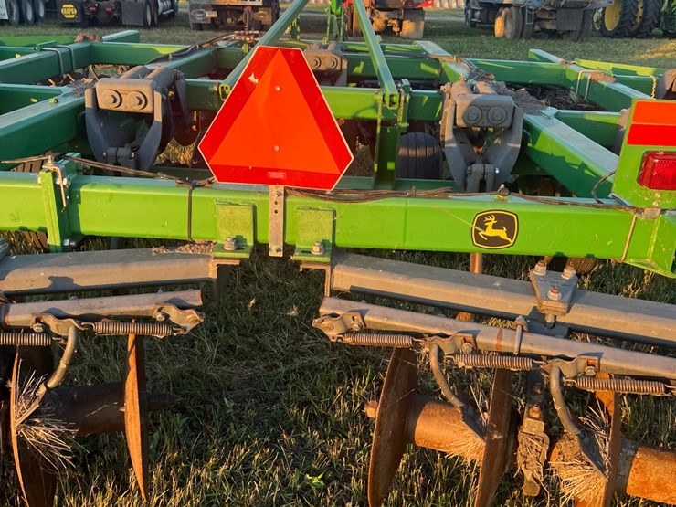 jd-17.5’-soil-management-ststem-ripper-disk-image-32