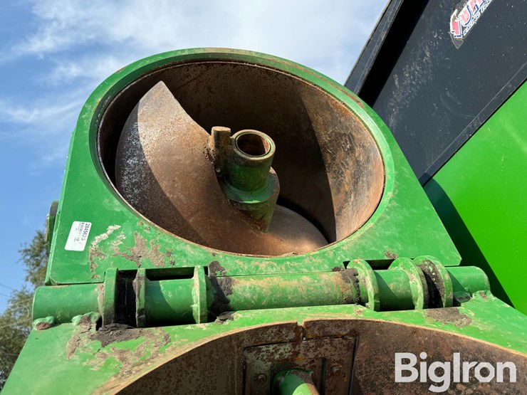 2011-brent-1194-image-12