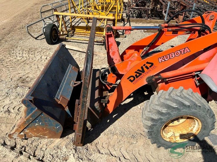 kubota-r520-image-2