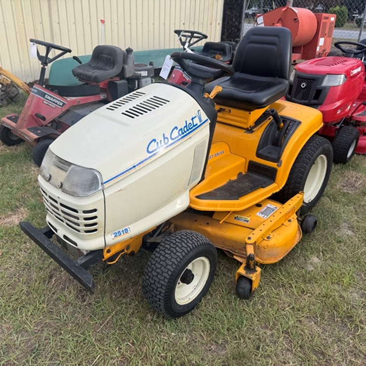 CUB CADET 2518