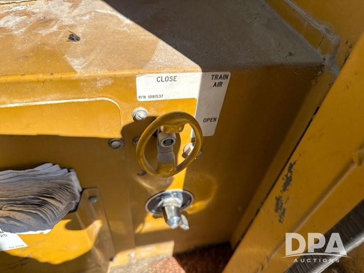 trackmobile-tm3050-railcar-mover-(np6170)-image-70